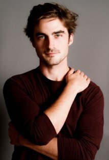 фото Кейфер Грим