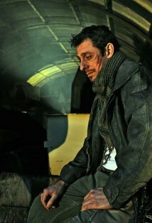 фото Митчелл Льюис