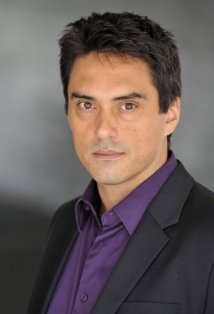 фото Даррел Деннис