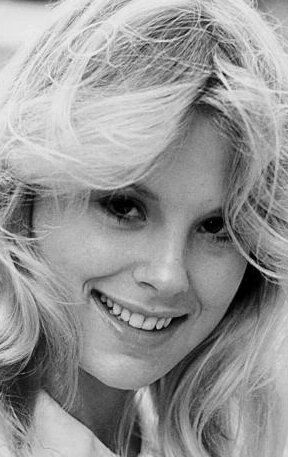 фото Дороти Стрэттен