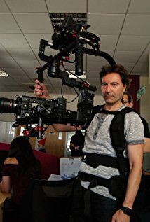 фото Нил Монахэн