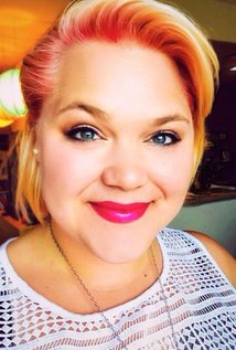 фото Джеми Холт