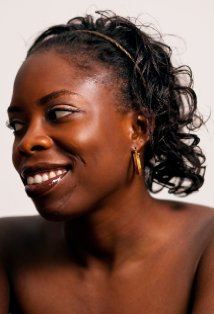 фото Adaora Nwandu