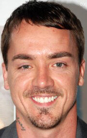 фото Майк Фой