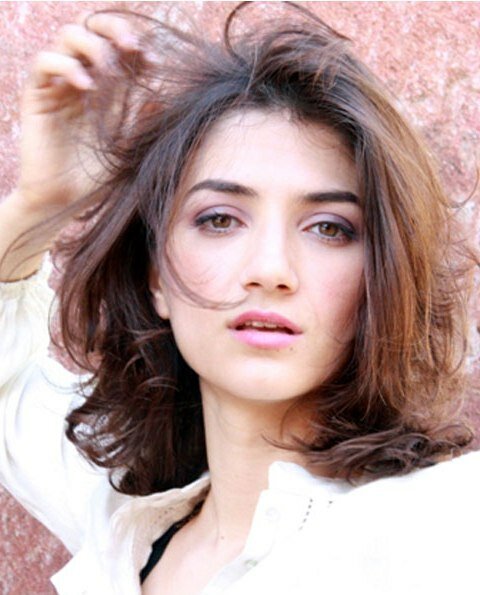 фото Маджлинда Агадж