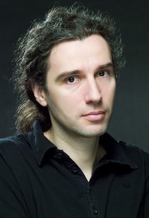 фото Габор Кертаи