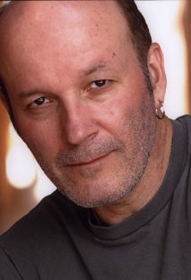 фото Роберт Фэктор