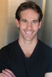 фото Энтони Брэннан