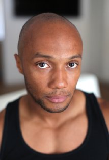 фото Кофи Элам