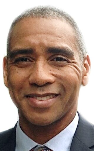 фото Крис Шилдс