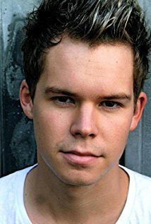 фото Джошуа Лейс