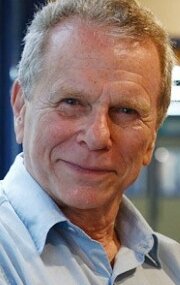 фото Жонас Блок