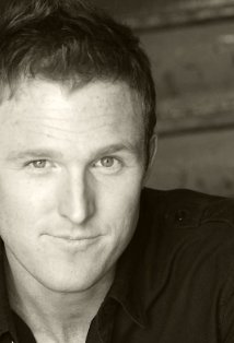 фото Дерек Бауэр