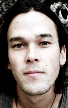 фото Джастин Нозука