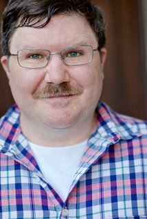 фото Майкл Буш