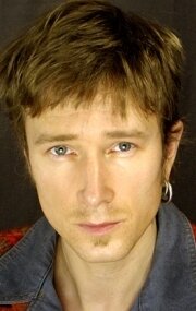 фото Стеф Камил Карленс