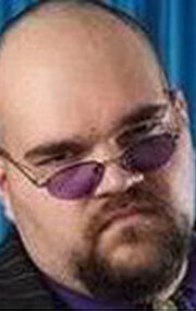 фото Марти Лури