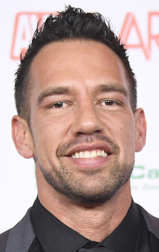 фото Джонни Кастл