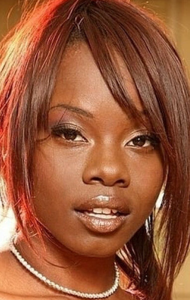 фото Эшли Брукс