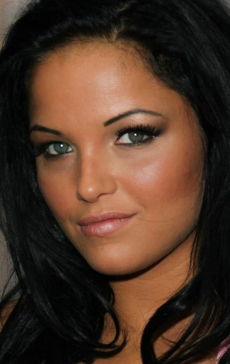 фото Лэнни Барби