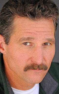 фото Крэйг Хенсли