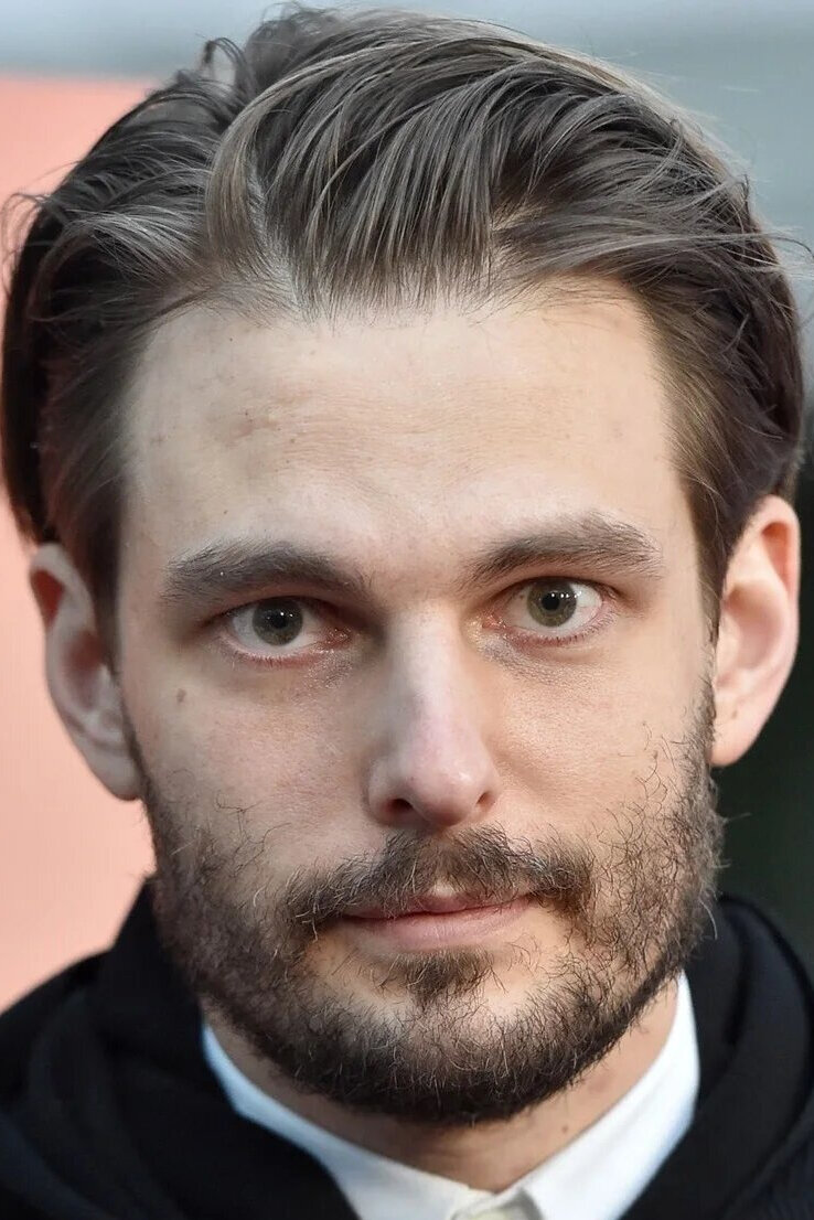 фото Сэм Левинсон