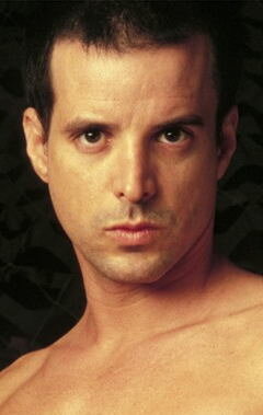 фото Дилан Уэст