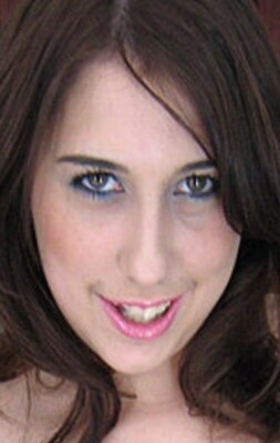 фото Виктория Рэйвен