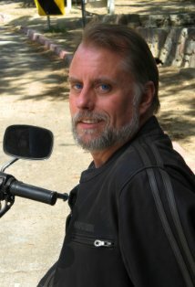 фото Аарон Дженнингс Хартнелл