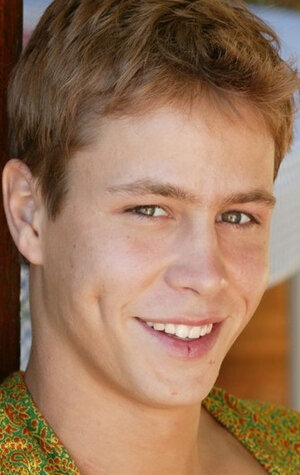 фото Johnny Surabaya