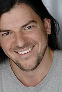 фото Том Уэйлэнд