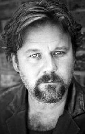 фото Эдвард Доглиани