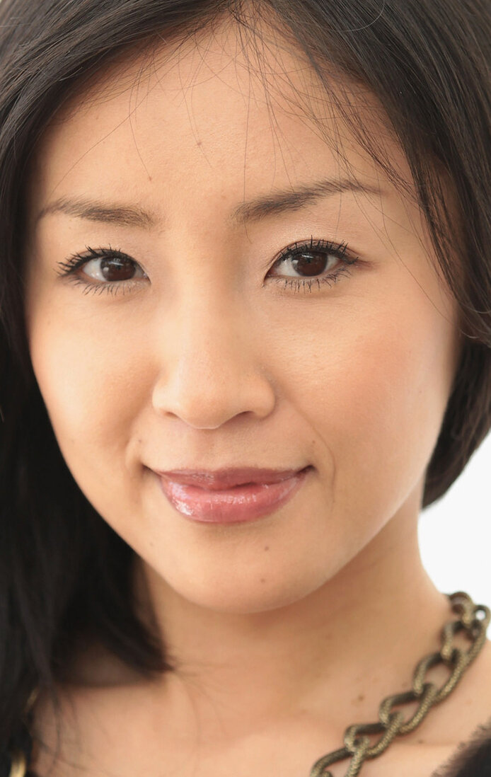 фото Мэгуми Кагурадзака