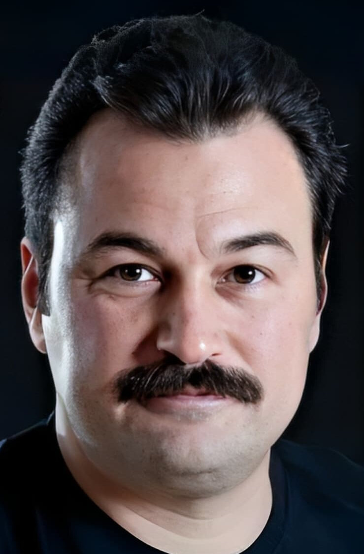 фото Алпер Дюзен