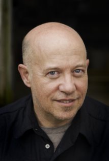 фото Эдвард Саксон