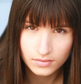 фото Изабелла Эстор