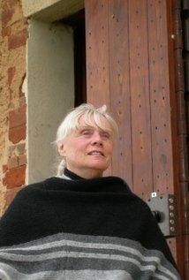 фото Louisa Burns-Bisogno