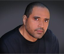 фото Филлип Джонс