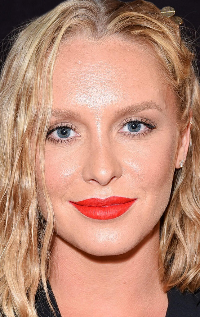 фото Энни Старк