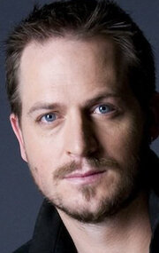 фото Карл Танинг