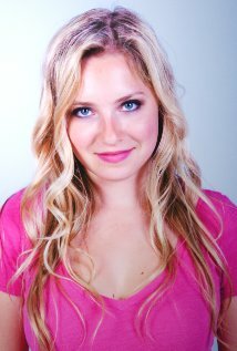 фото Мэгги Хилл