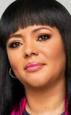 фото Рикки Хьюз