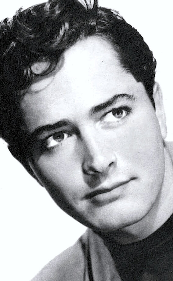 фото Джон Дерек