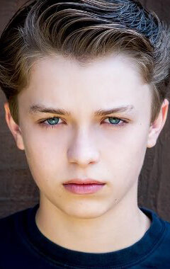 фото Джейкоб Хопкинс