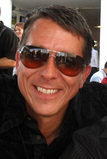 фото Майк Кроуфорд