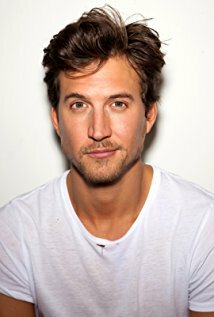 фото Бенжамин Эльм