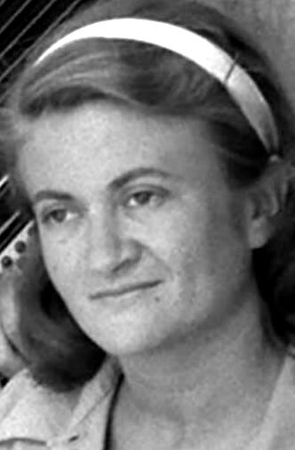 фото Неоми Полани