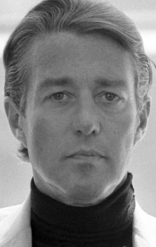 фото Холстон