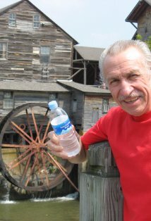 фото Джордж Бак