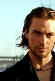 фото Тайлер Кук